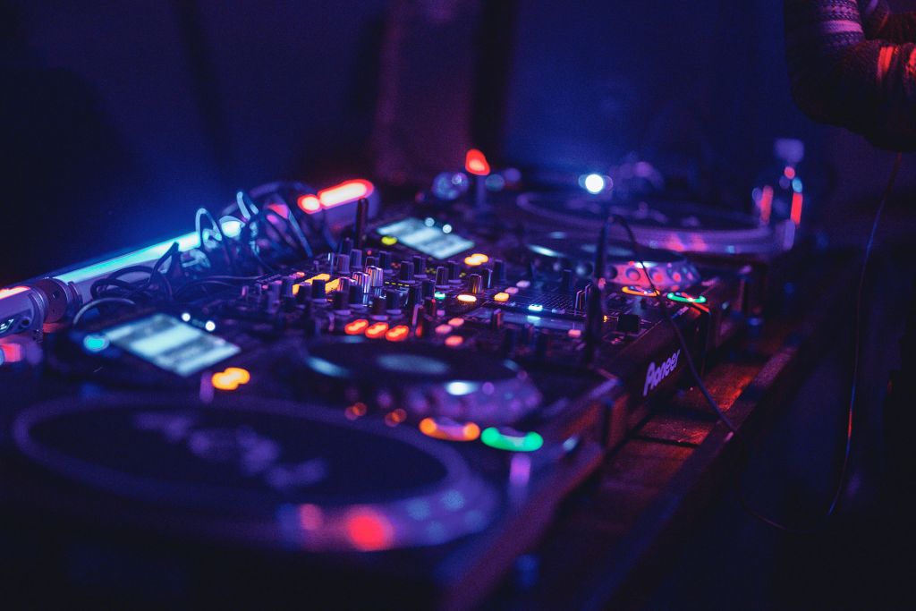 DJ Mixing Console